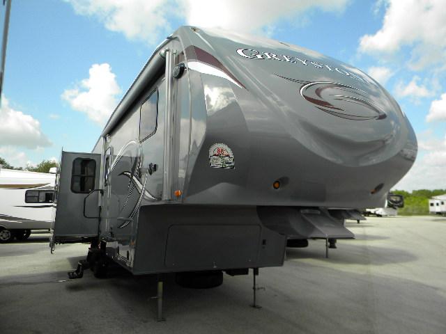 New 2012 Heartland GREYSTONE 32RE Fifth Wheel For Sale